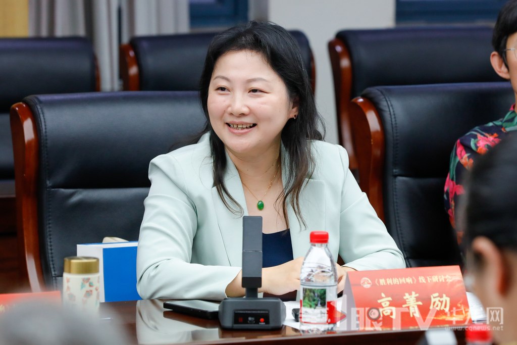 taptap点点体育音乐学院党委书记高菁励。 taptap点点体育音乐学院党委书记高菁励。